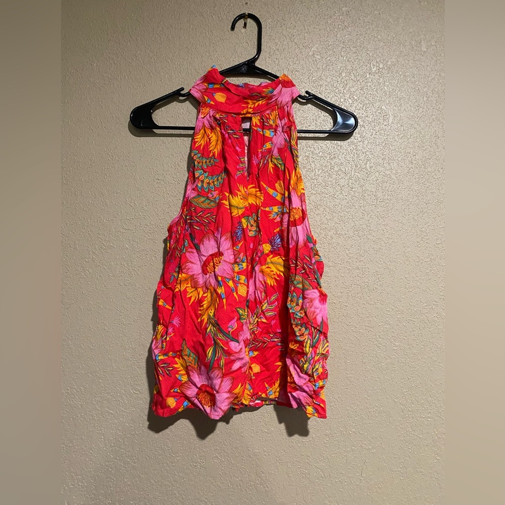 Halter top